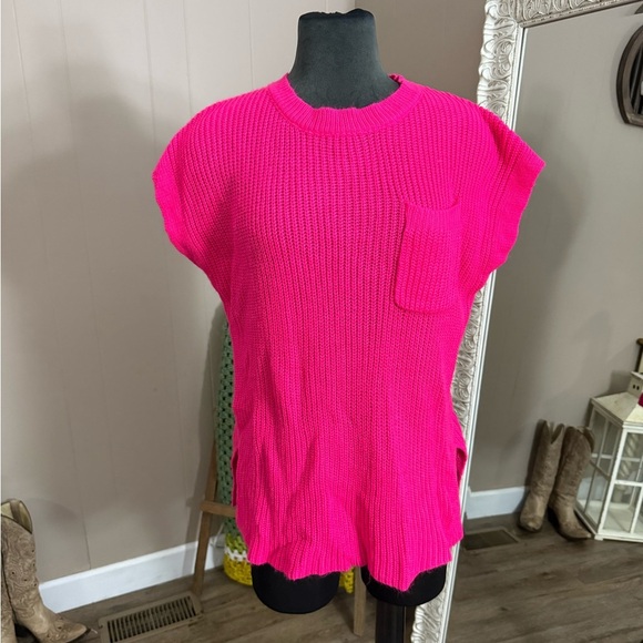 Haptics • Hot Pink Loose Knit Sleeveless Sweater - Picture 1 of 9
